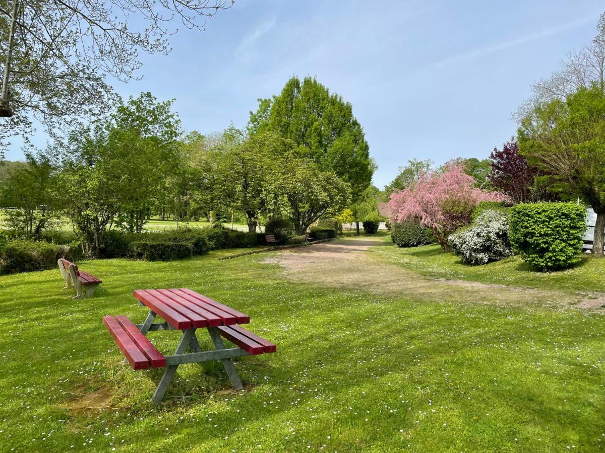 jolie maison de campagne avec piscine intérieur chauffée Fontaine-la-Gaillarde Esterno foto