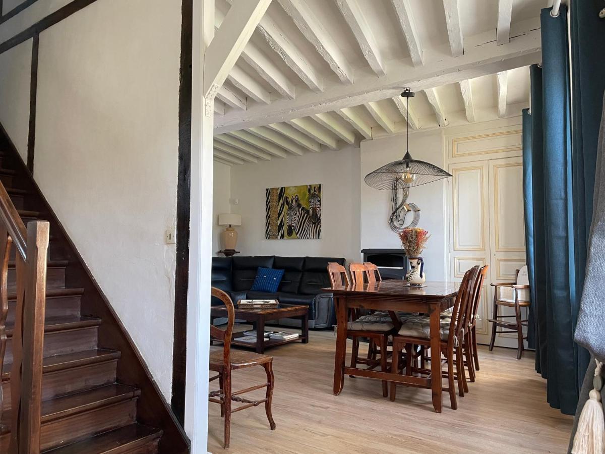 jolie maison de campagne avec piscine intérieur chauffée Fontaine-la-Gaillarde Esterno foto